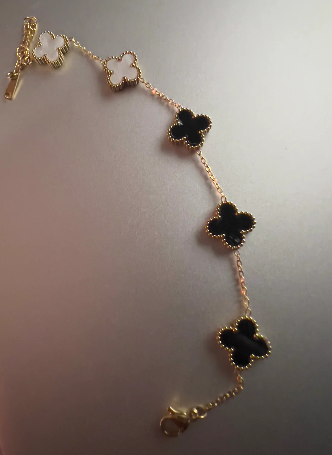 Vancleef Multi-Stone Dual Color Bracelet - Image 5